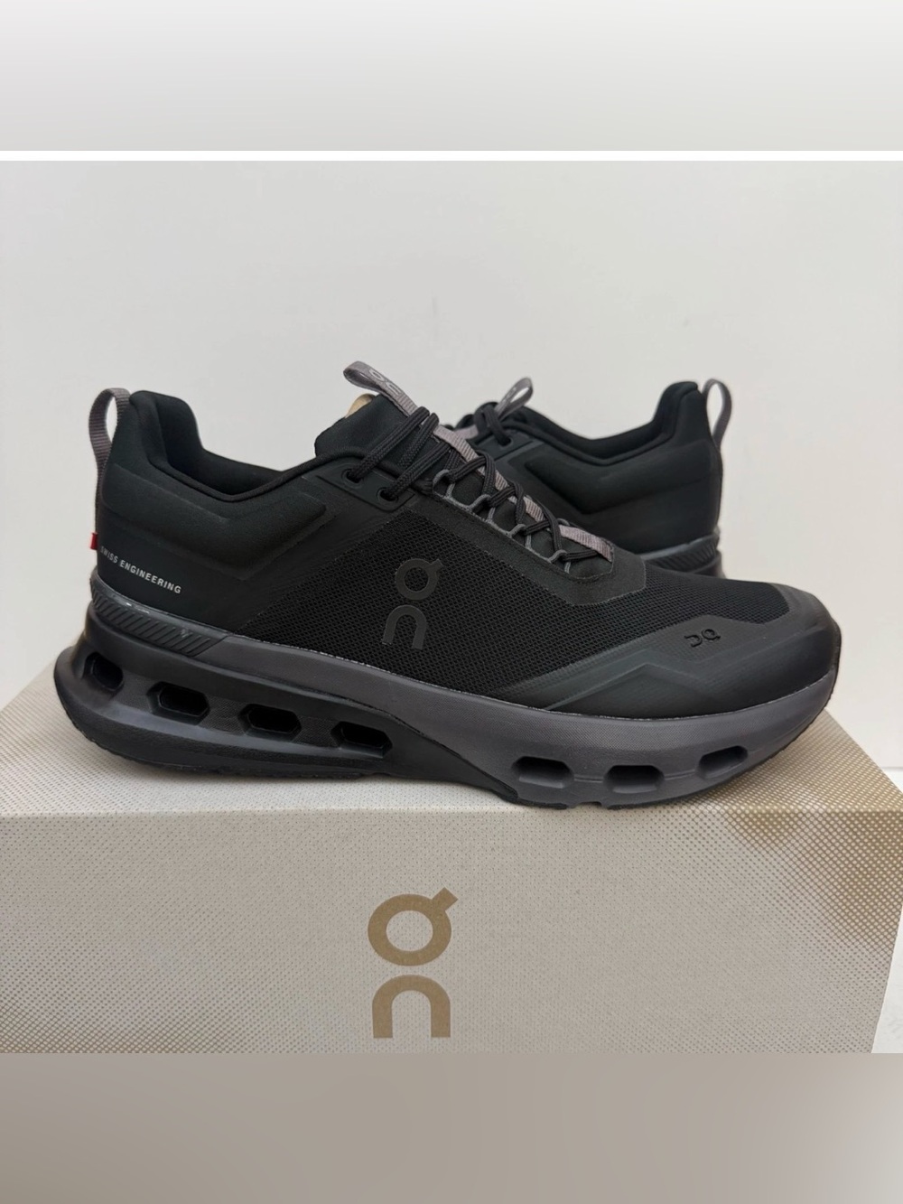 ON Running Women's Cloud Nova X Black Eclipse SIZE 9 NEW  * FIRM ON PRICE
